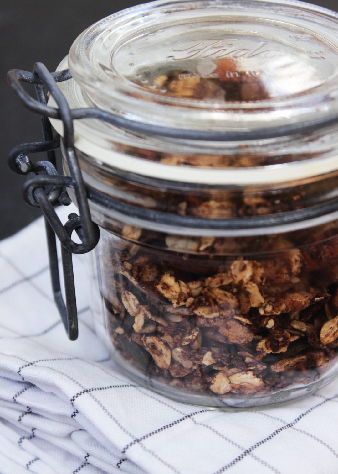 HEALTHY GRANOLA