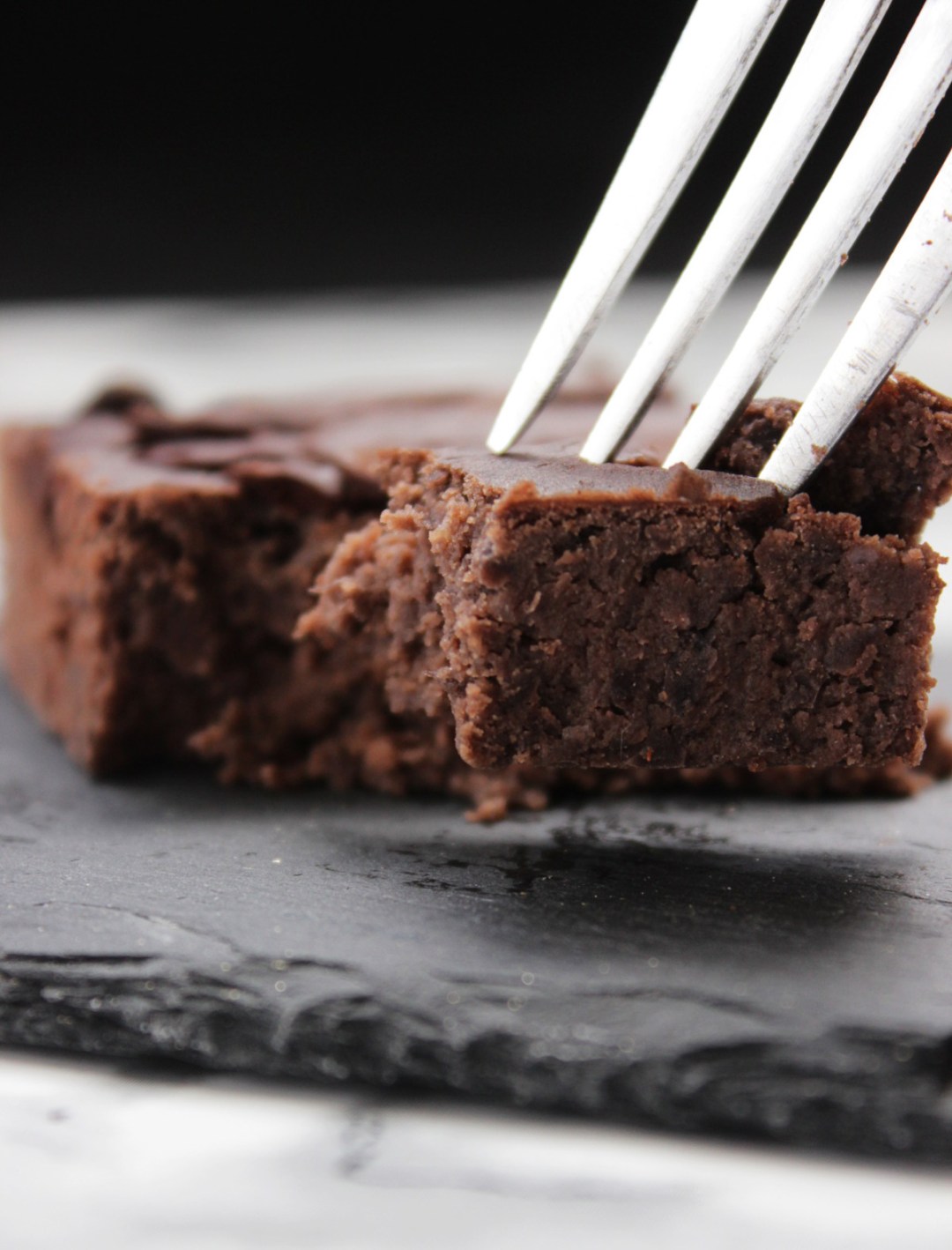 PROTEIN BROWNIES