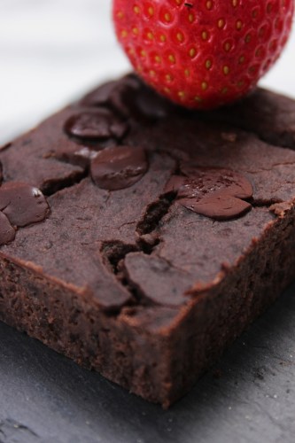 PROTEIN BROWNIES